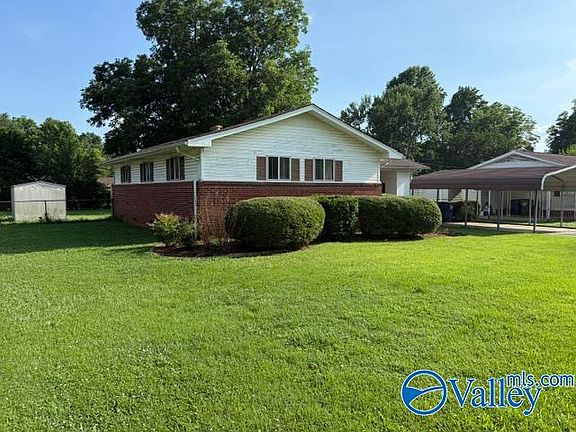 3rd image of 4309 Clayrest Dr NW