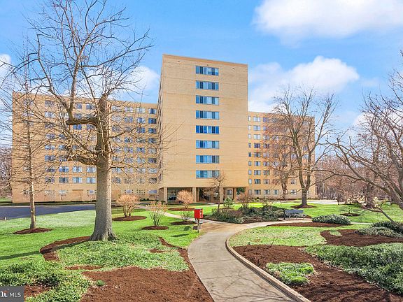 5th image of 6631 Wakefield Dr APT 213A
