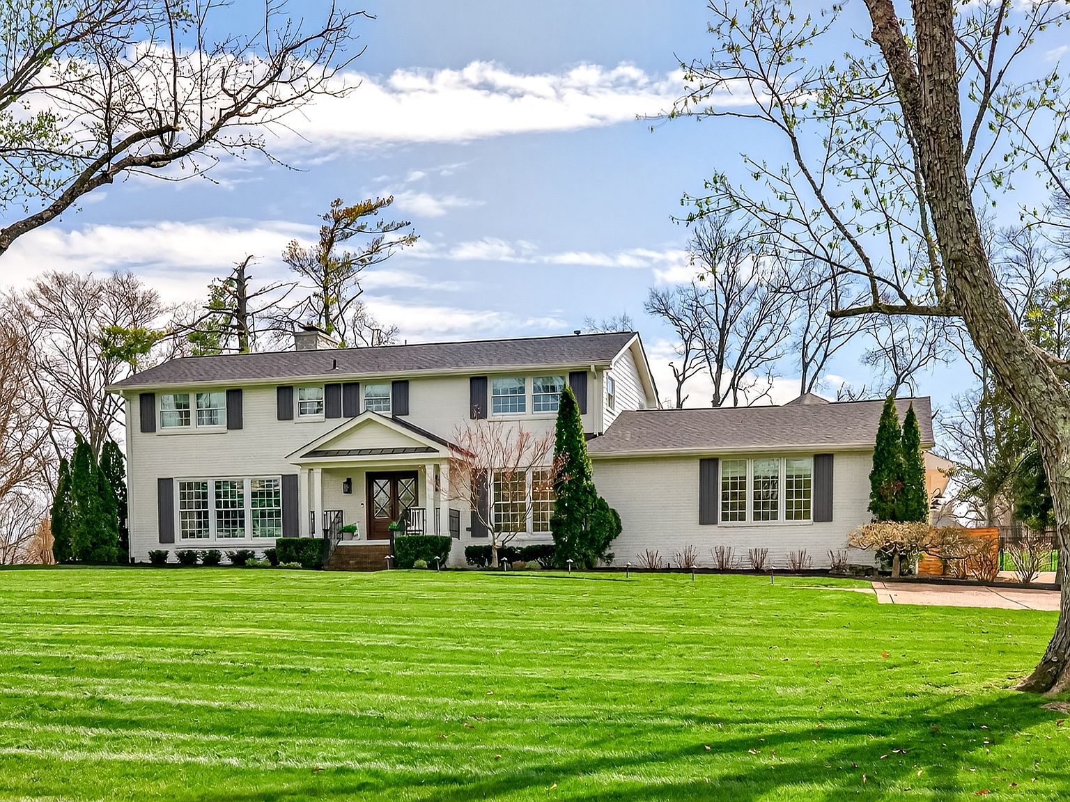 5119 Seward Rd