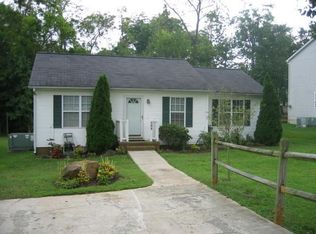 103 Oakgrove Dr, Graham, NC 27253