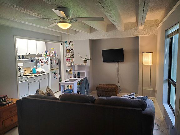 4th image of 5914 Lago Vista Way #C-21