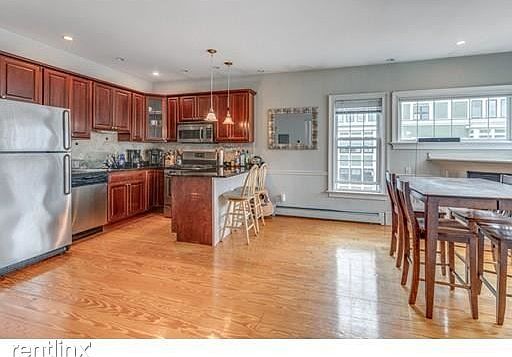 614 East 3Rd St. #3 Boston - South Boston Shared Unit Photo