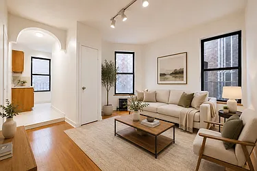 3133 Broadway