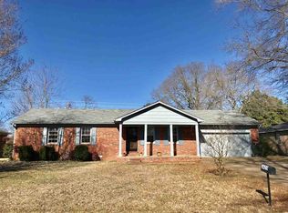 3421 Clinton St, Humboldt, TN 38343