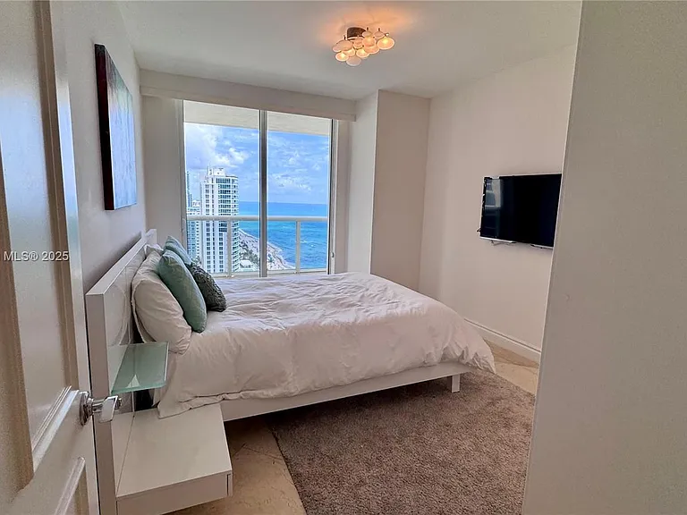 1830 S Ocean Dr #2026-2211 — Photo 17