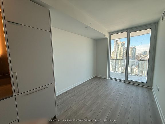 5th image of 1 Fairview Rd E #1805