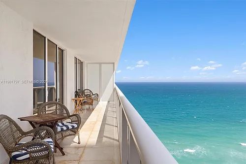 1830 S Ocean Dr #2904 Photo 1