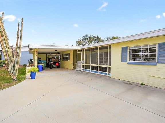 3rd image of 1715 Areca Way
