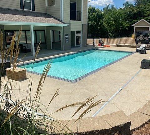 2nd image of 1101 Molly Barr Rd APT 202