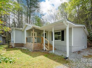 37 Camden Way, Rosman, NC 28772