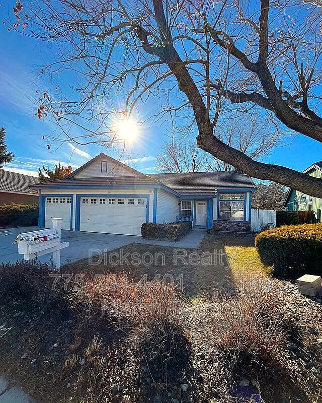 3 bed, 2.0 bath, 1408 sqft, $2,450 — Photo 1