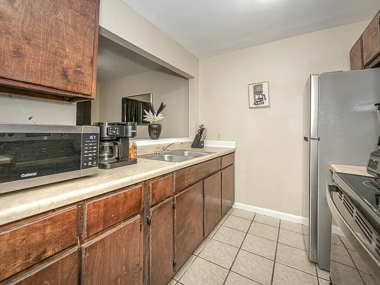 3801 Lanier Ave #C — Photo 15