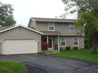2408 Tammy Ln, Racine, WI 53402