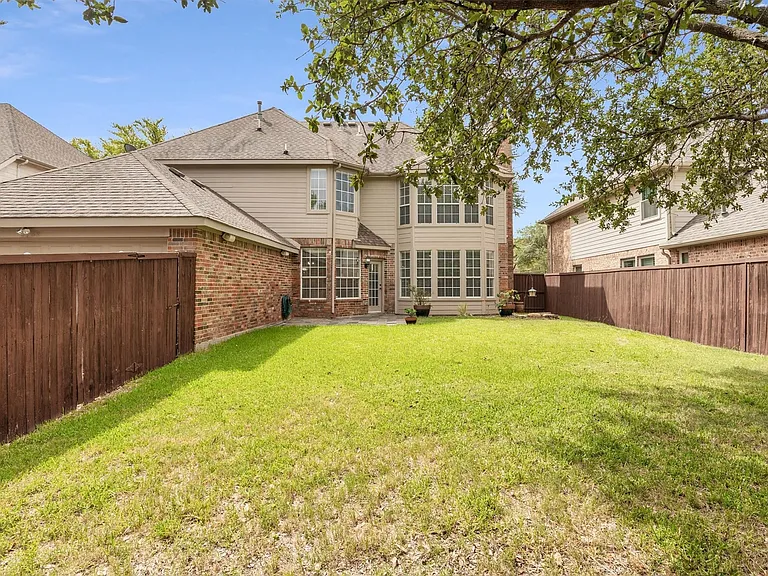 4758 Ridgeland Dr — Photo 25