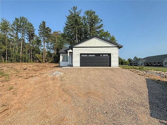 2nd image of 533 Cameron Road