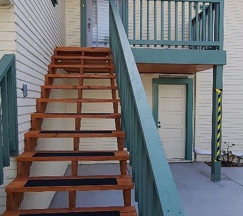 3rd image of 341 & 343 W Robinson Ave #343