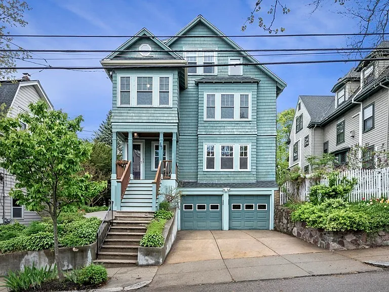 59 Brooksdale Rd #1 — Photo 1
