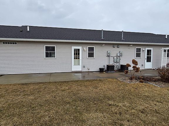 2nd image of 203 E Ridge St