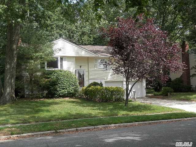 1st image of 25 Sterling Ln