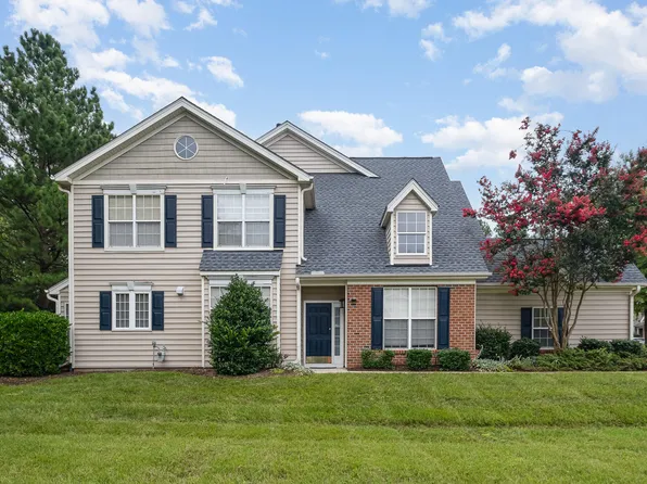 9510 Dellbrook Ct, Raleigh, NC 27617