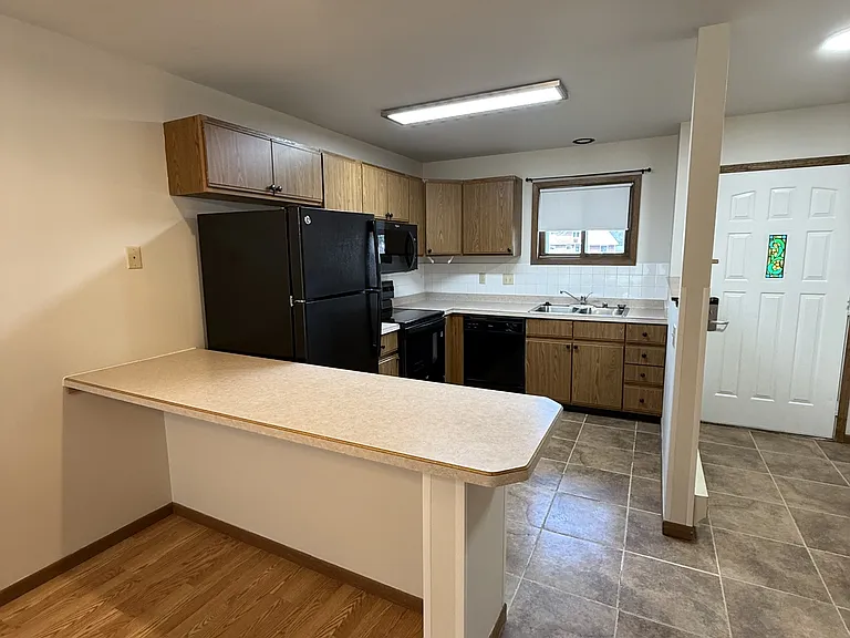 874 Xanadu Rd — Photo 7