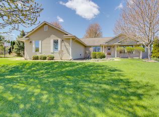 4822 Lookout Ln, Waterford, WI 53185