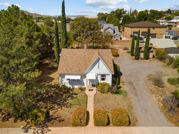 235 N 200 W, Hurricane, UT 84737