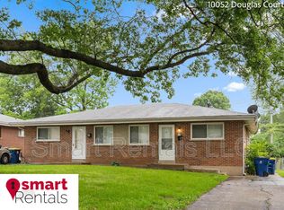 10052 Douglas Ct #1, Saint Ann, MO 63074