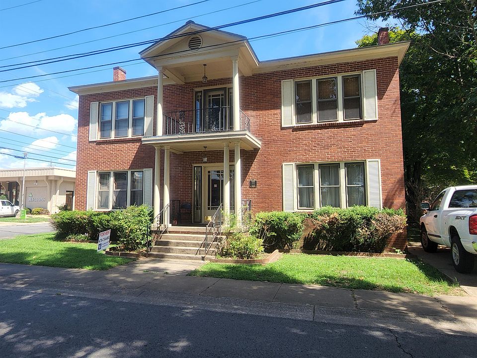 1st image of 201 S Cravens St #4