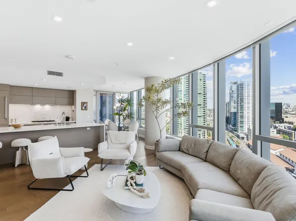 888 W East St Unit 1705, San Diego, CA 92101