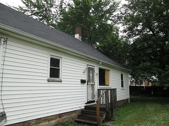 3rd image of 3309 W 30th St