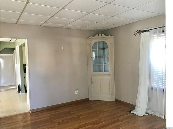 5th image of 36 Hinchey Ave