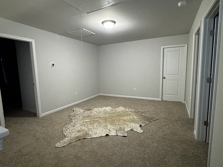 148 Gervais Cir — Photo 15