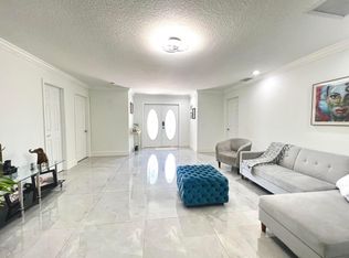 110 W Rubber Tree Dr, Lake Worth, FL 33467