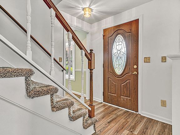 4th image of 162 Ridgeview Rd