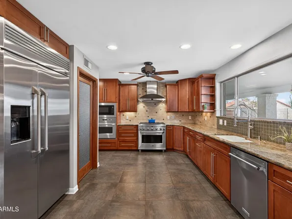 1030 E LIBRA Drive, Tempe, AZ 85283