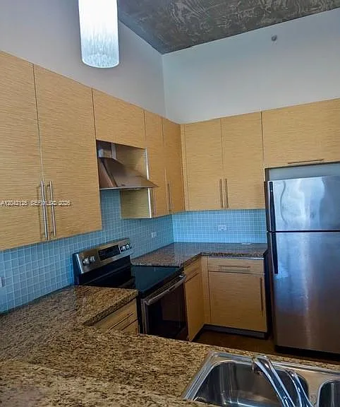 1789 NE Miami Gardens Dr #W304 — Photo 8