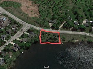 Fenton Rd, Fenton, MI 48430