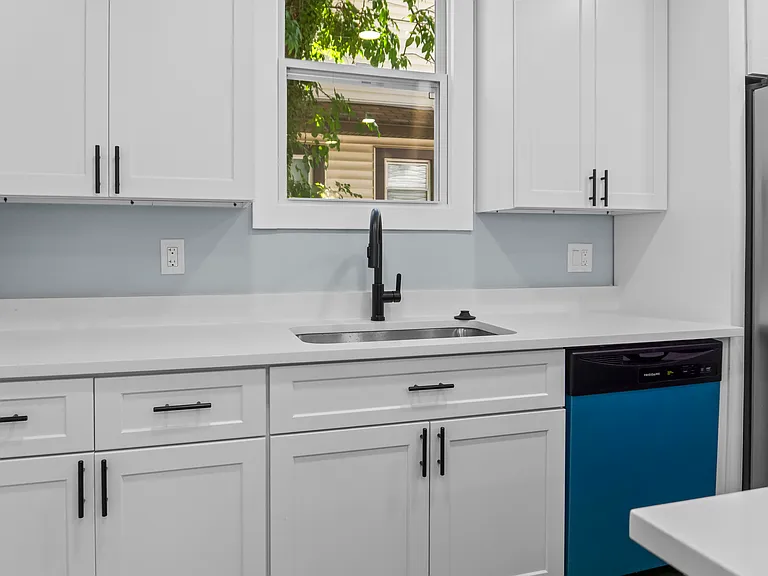 5501 Craig Ave — Photo 8