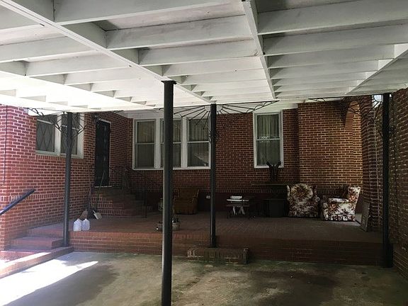 4th image of 65 E Mill St