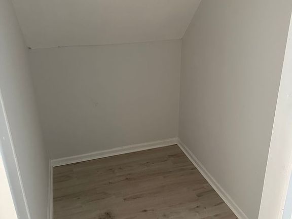 3rd image of 221 Defense Ave