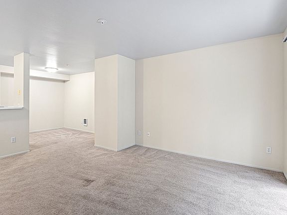 4th image of 7339-7345 NE 175th St #205