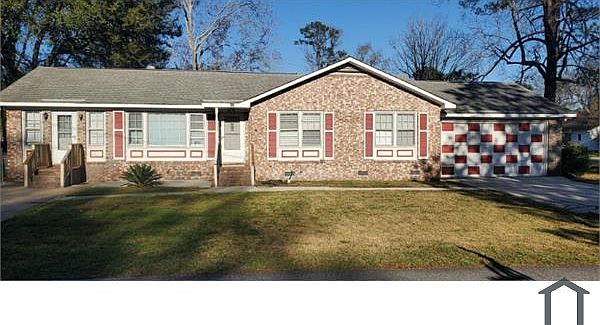 1st image of 4704 Yardley Dr