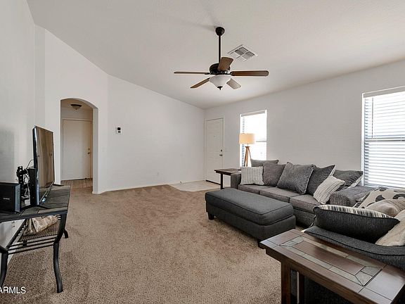 3rd image of 24047 N DESERT Drive