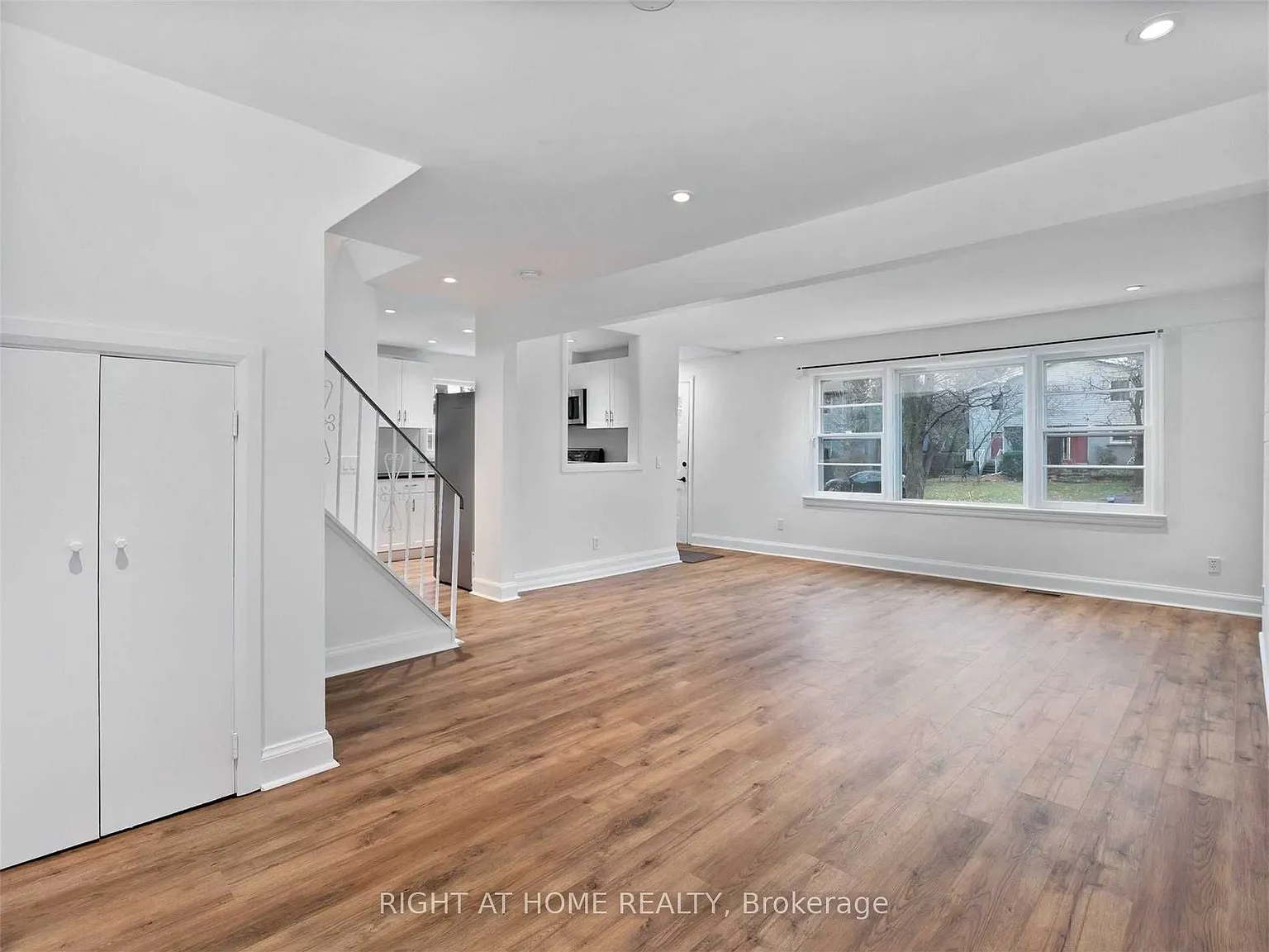 2 bed, $3,000 — Photo 3
