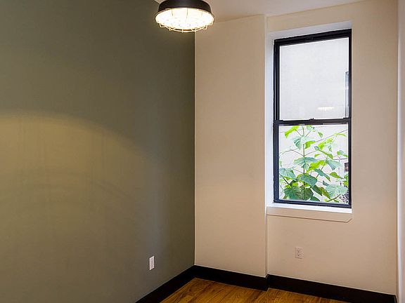 2nd image of 277 Irving Ave #2T