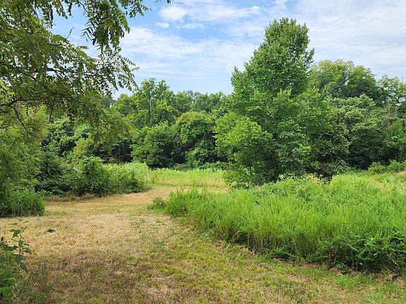 2nd image of 000 Rail Hollow Road