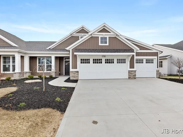 3750 Leenheer Dr #10, Grandville, MI 49418