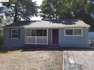3520 Lamp St, Oakland, CA 94605