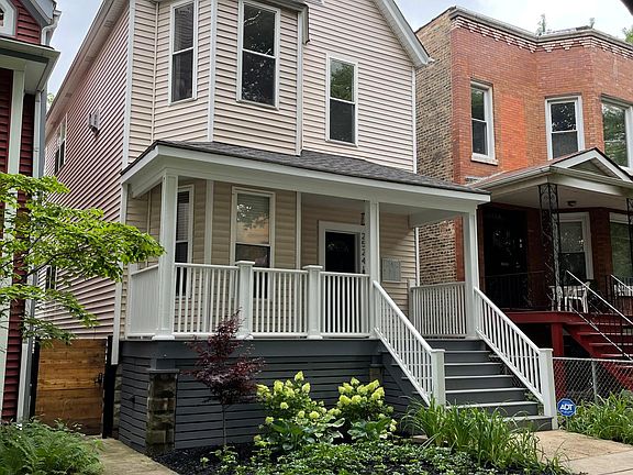 2nd image of 2524 N Washtenaw Ave #1F